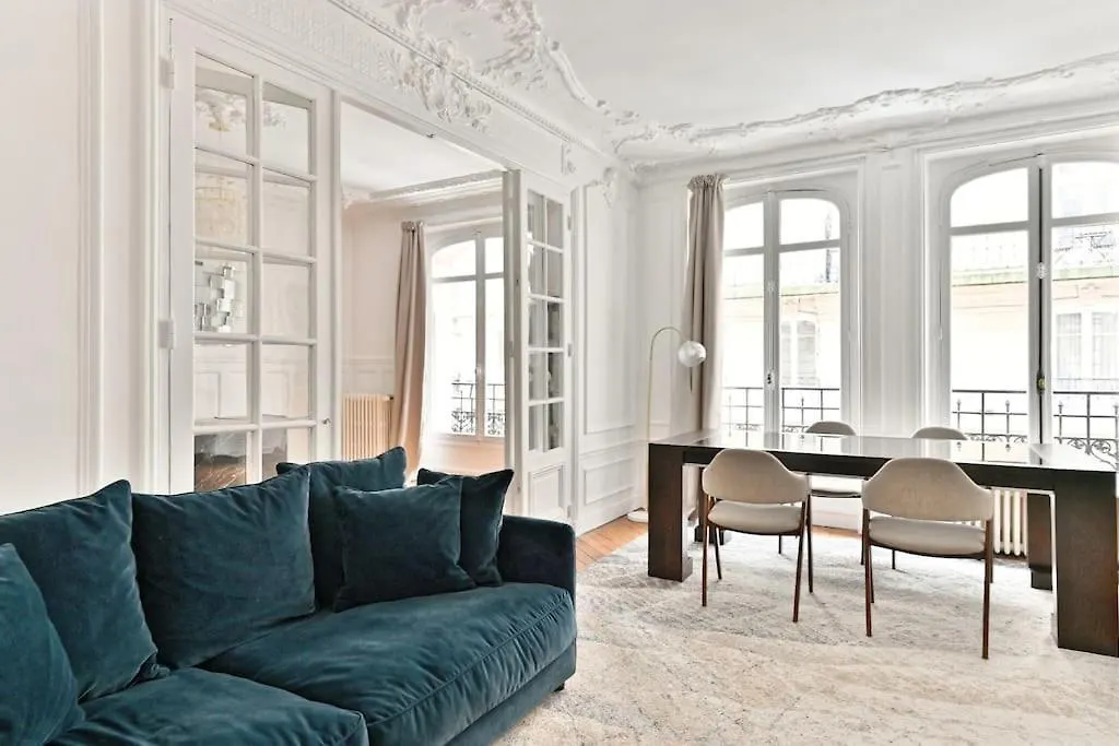 Apartment Haussmannien 17eme Arrondissement