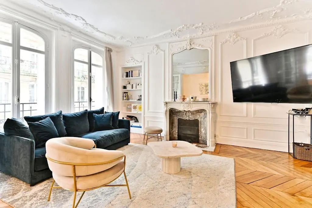 Apartment Haussmannien 17eme Arrondissement
